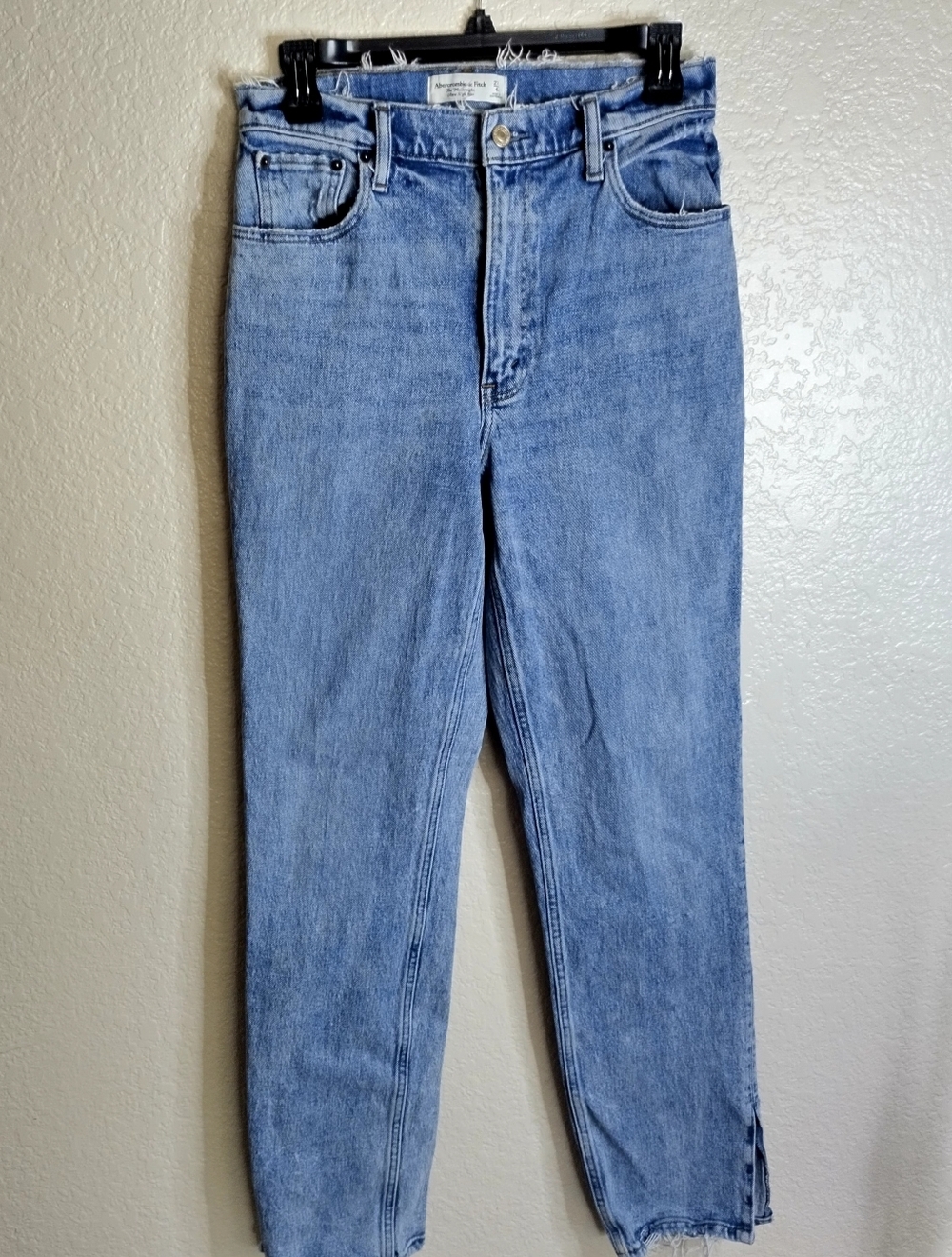 Abercrombie & Fitch the 90s straight ultra high rise Sz 27/4